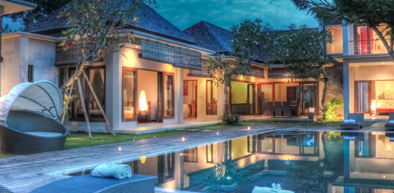 Etiam dictum egestas